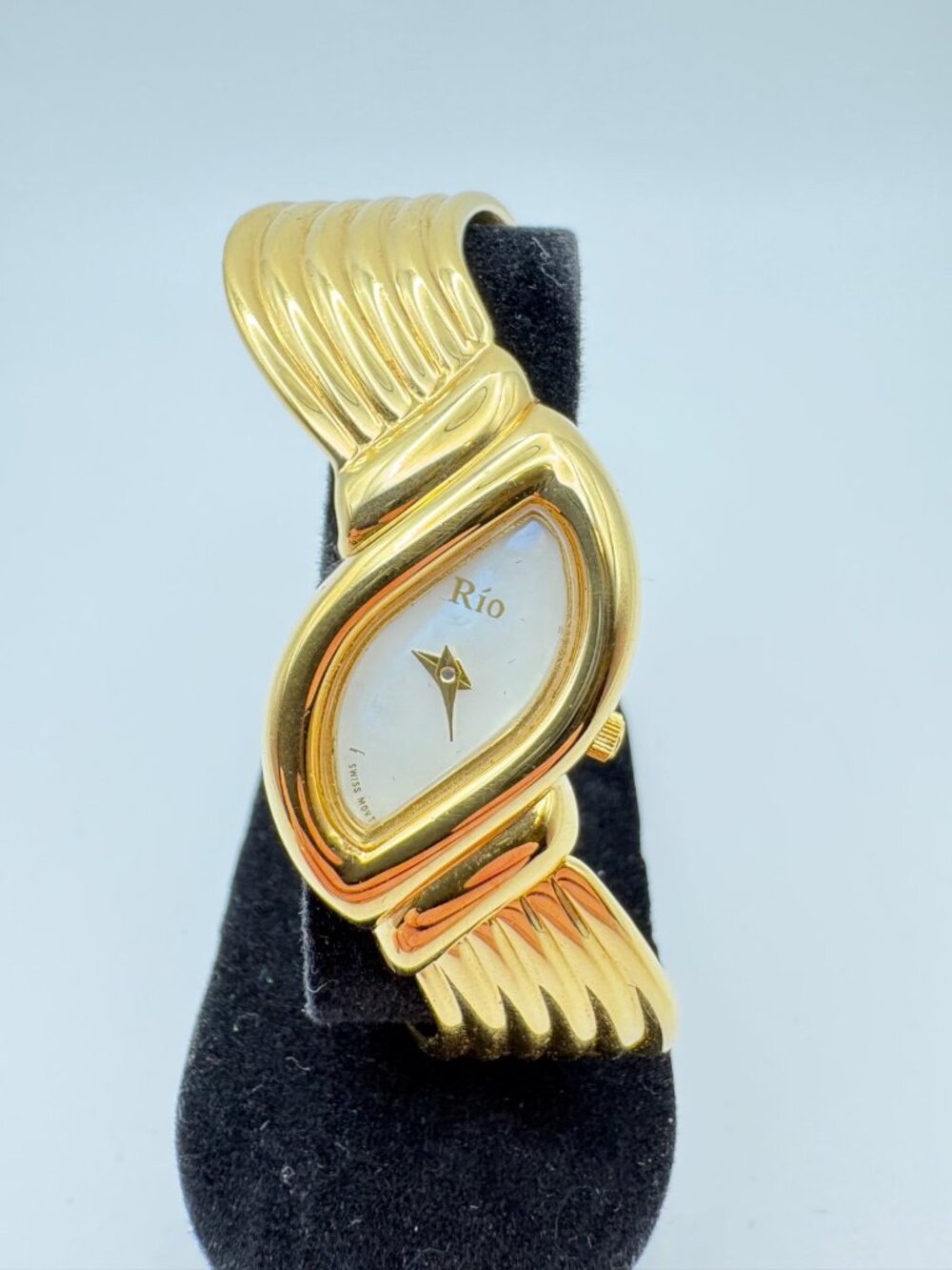 Vintage Rio Womens Bangle Watch 23k Gold Plated Swiss Movt Quartz Asymmetric Box